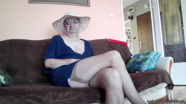Mmmm, sexy legs�you�r so sexy waring those nylons, love that