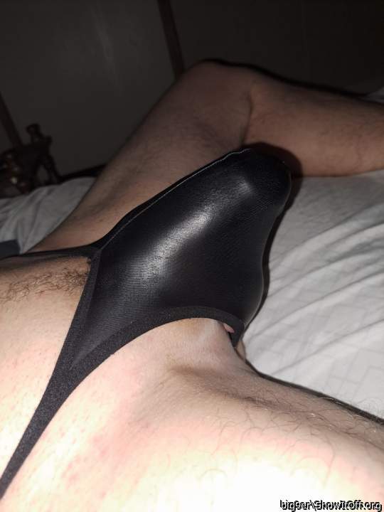 Photo of a bat from big9er