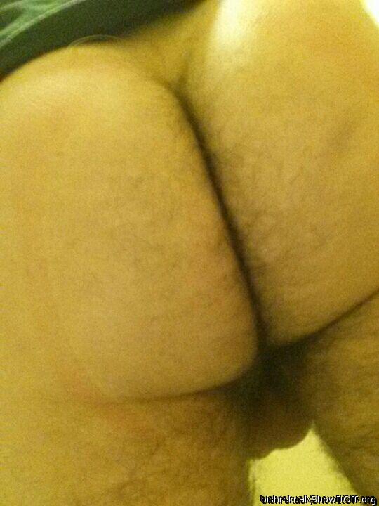 Nice balls under there
