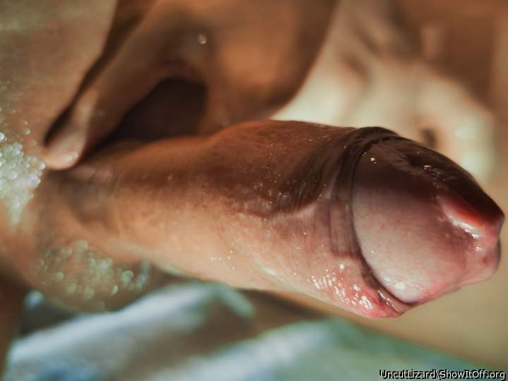 Photo of a wiener from UncutLizard