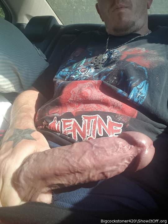 Photo of a middle leg from Bigcockstoner420