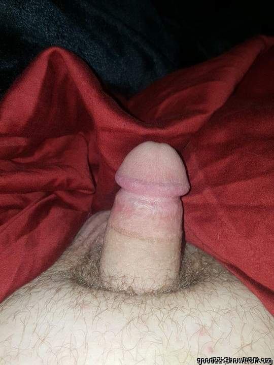 I have a small dick that looks like yours would you like to 