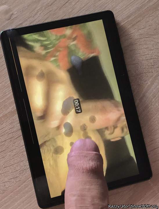 Cum tribute