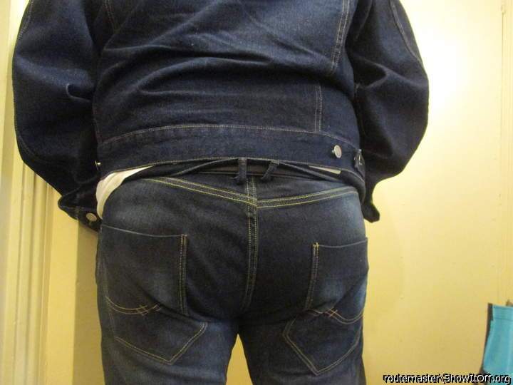  I didn't regnognized you with clothes on!!!