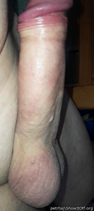my hard and shaved dick)