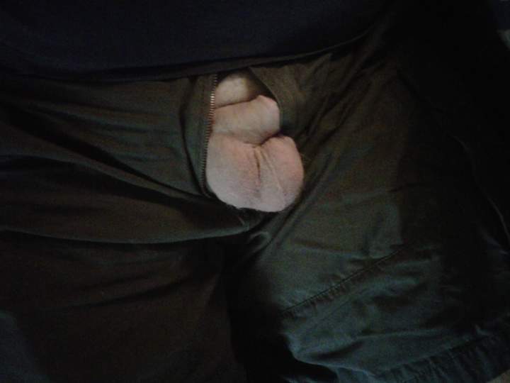 Ladies: Put 2 golf balls in your thong and then you"ll understand ;)