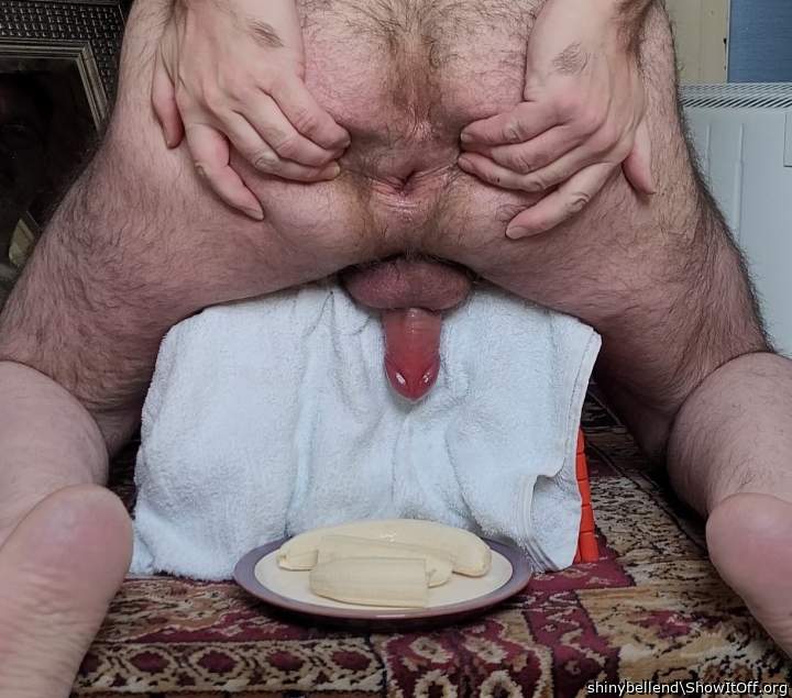 Gonna Cum On Bananas Then Eat Them