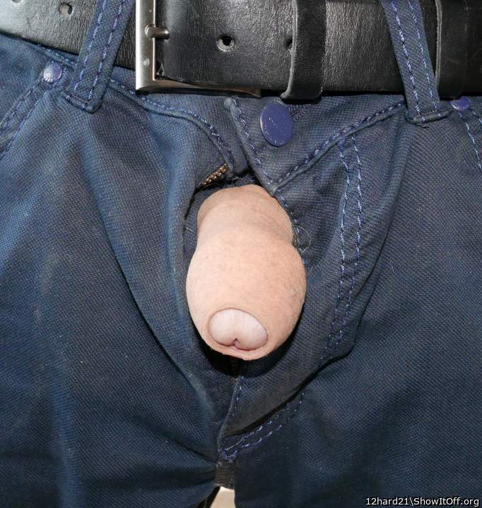 Photo of a drain pipe from 12hard21