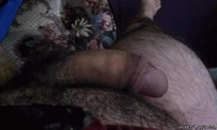 Man, that Hairy Belly would feel good against my face!
