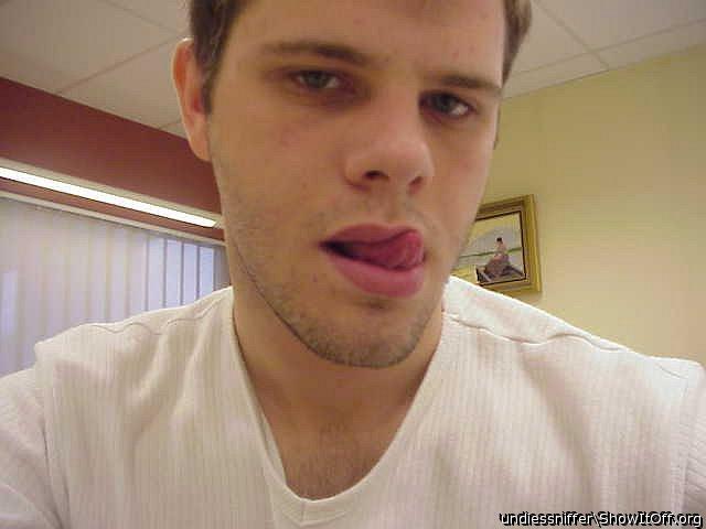 Handsome dude, and do I see a hairy chest? Mmmmmmm