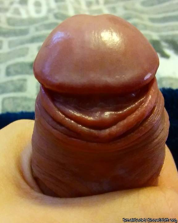 Hot close up view I can see exactly where my tongue will pas