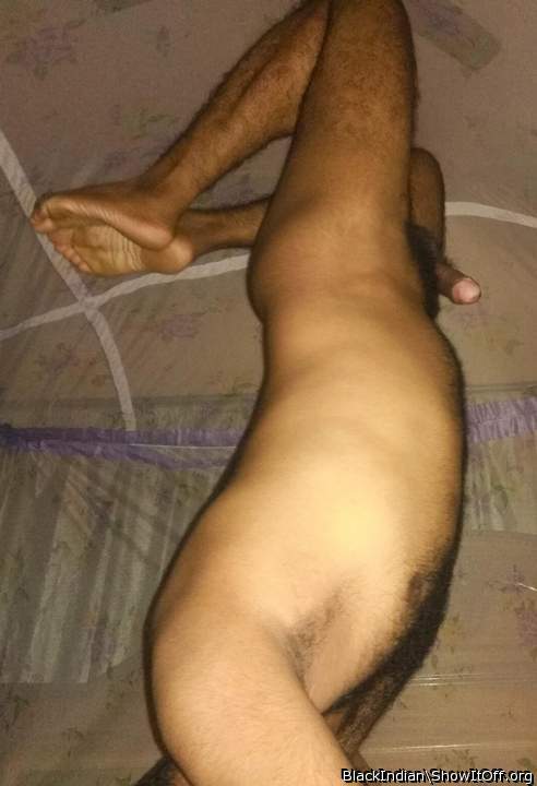 Nude yoga