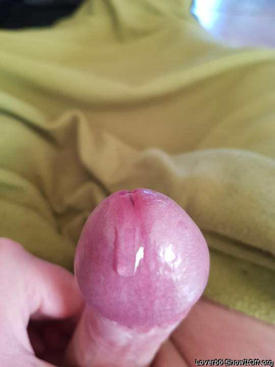 Lick my precum &#128069;