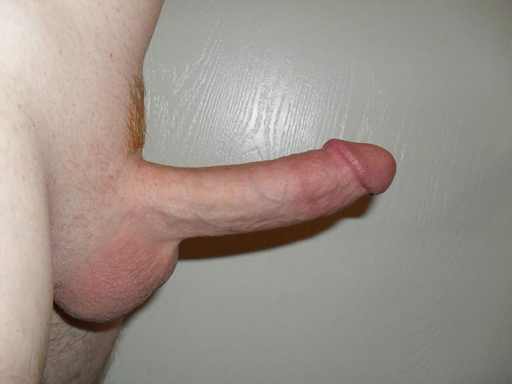 Very nice smooth cock!