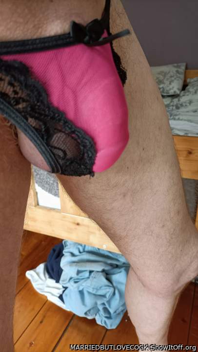 Photo of a penis from MARRIEDBUTLOVECOCK