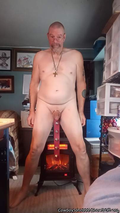 I'm sure ready to Dick your halls!  Or balls.