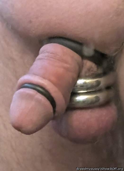 I like thus pose the best in the series  