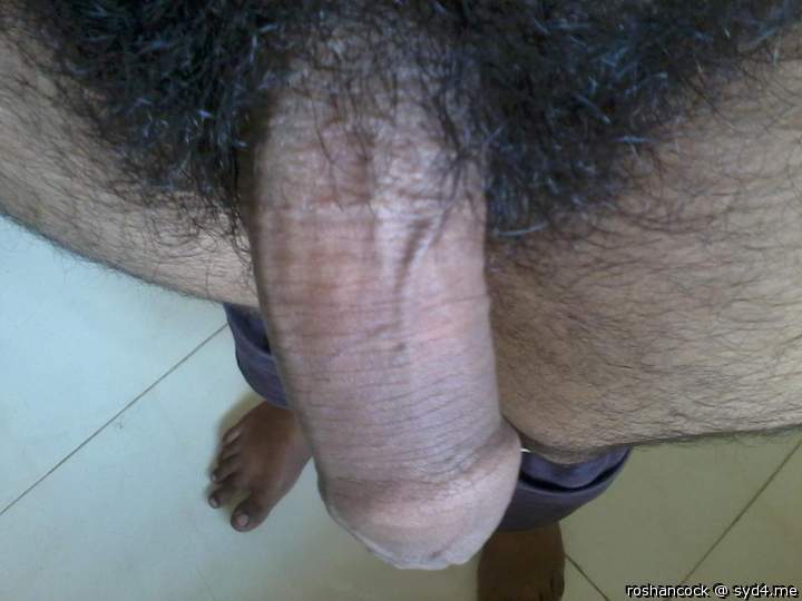 Photo of a dong from roshancock
