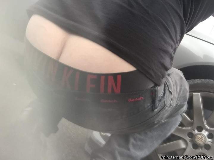 Crack attack!!