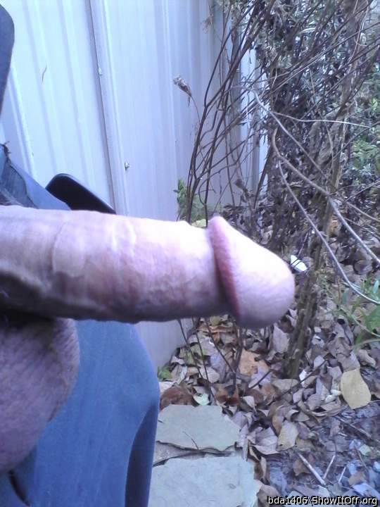 I love the size and shapre of your cockhead!

HD