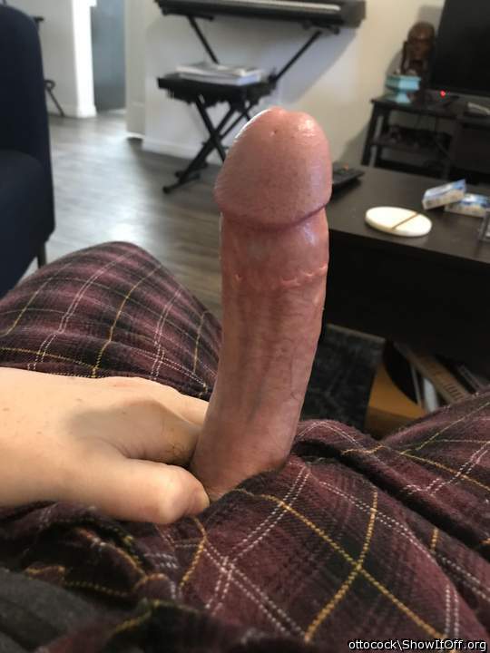 Yum! Delicious hard juicy Cock!
