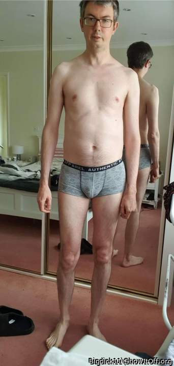 Photo of a bald-headed mouse from Bigdick11
