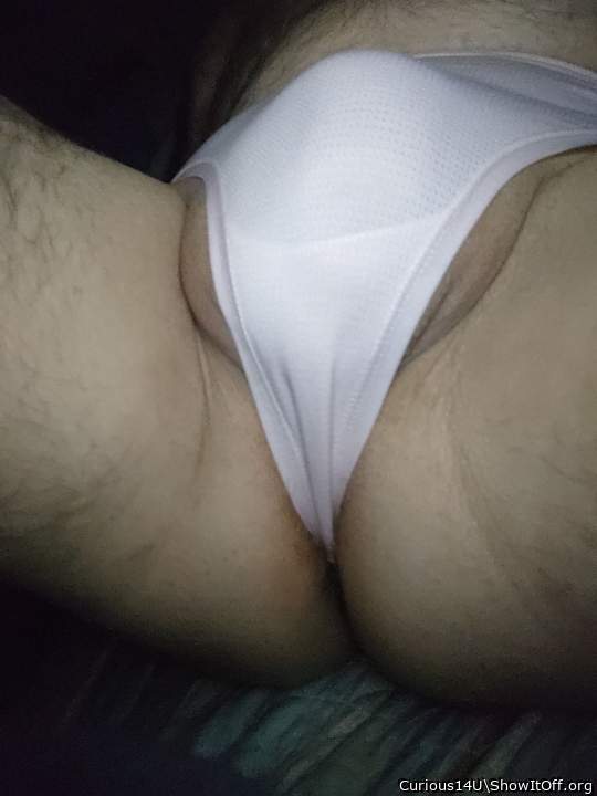 Feels good rubbing my smooth cock