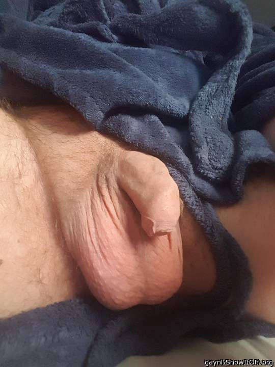Hot uncut cock and fine looking big balls...mmmm   