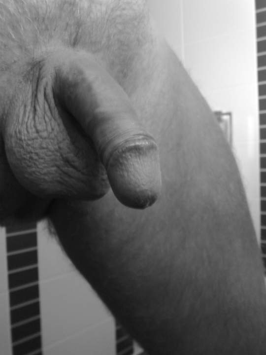 Photo of a prick from X5TANNED