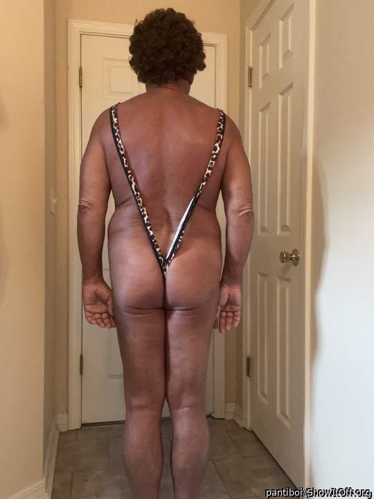 Who like my swimwear?