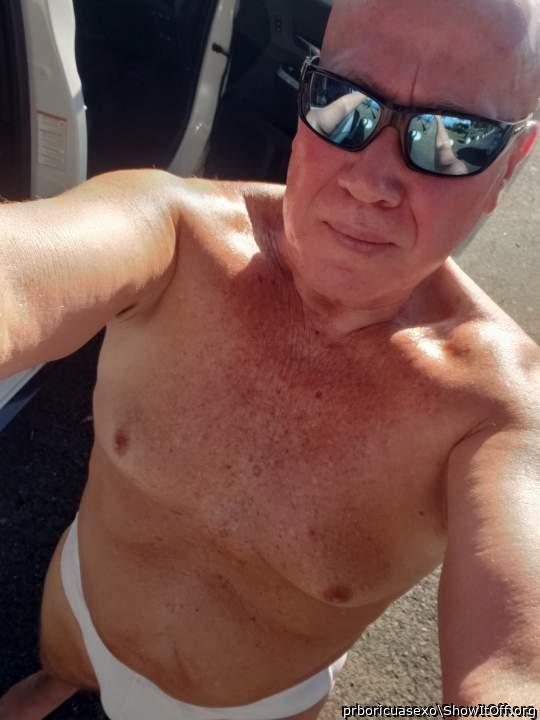 Photo of a hot dog from prboricuasexo