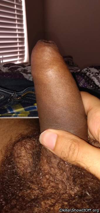 I would love to suck that and lick your balls.