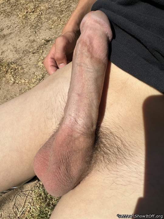 Mmmmmmmmmm,kissss you,your stiff penis 