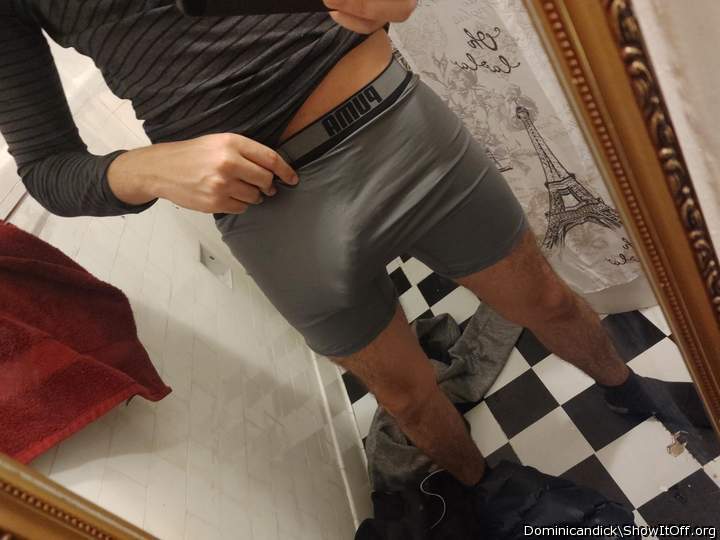 That bulge is spectacular. Now I want to take it out . . 
