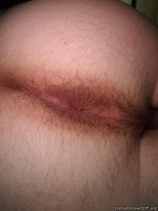 Gorgeous--juicy, hairy, inviting asshole! 