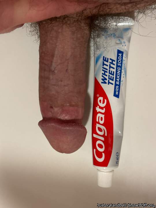 Photo of a pecker from Justoralandball