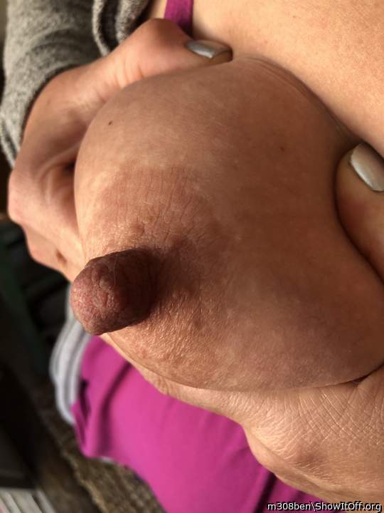 I'd love to rub my cum-covered cockhead all around your incr