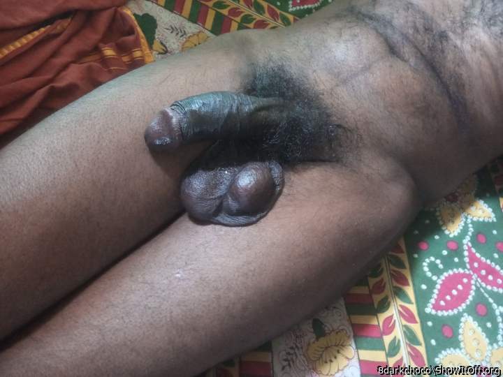 Love to wrap my lips around your sexy cock