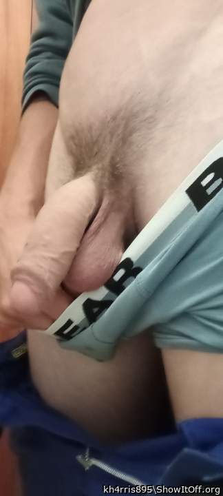 Photo of a wiener from kh4rris895