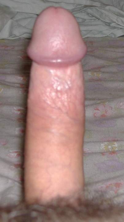 Such a beautiful uncut cock