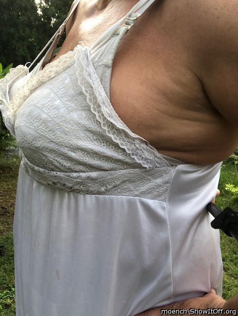 Love your pictures your so sexy  would like to do pic with y