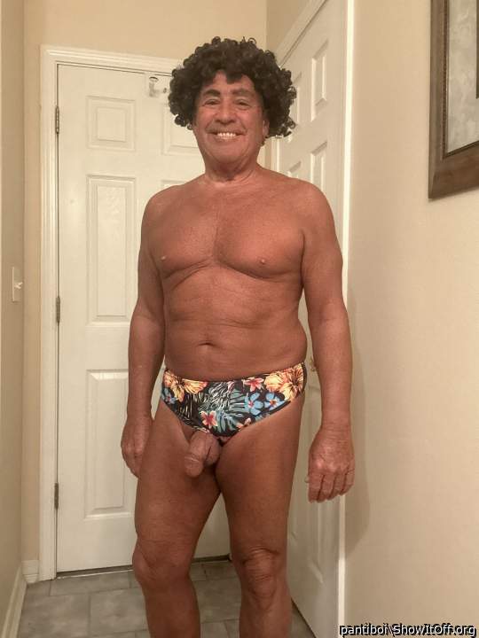 Here I�m showing the genital!