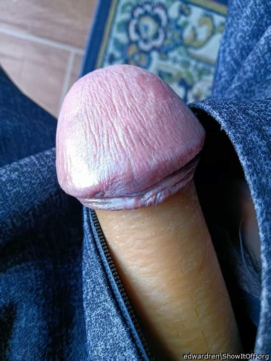 Photo of a schlong from edwardren