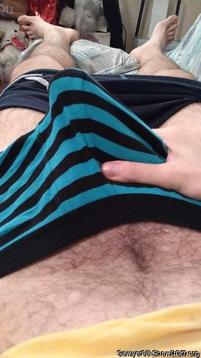  nice hairy legs, sexy feet and toes to suck on. love to see