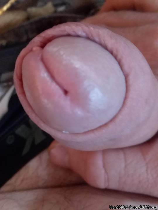 Photo of a purple headed monster from Hard6981