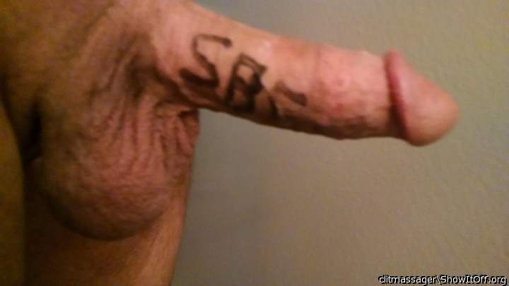 Photo of a hot dog from clitmassager