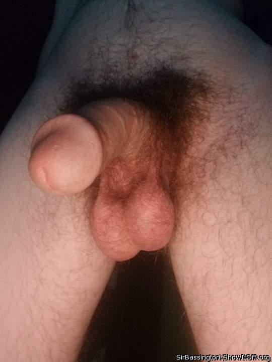 I love young,cut penis,,