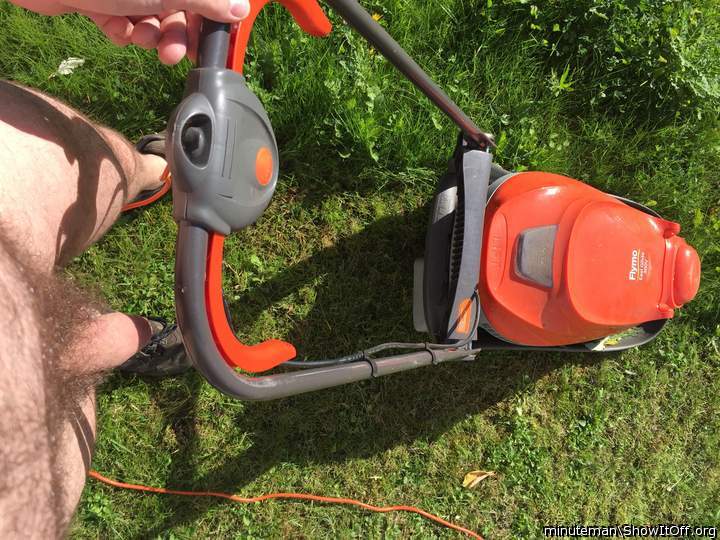 Wish I could do naked gardening for real not just a quick strip for a photo!!