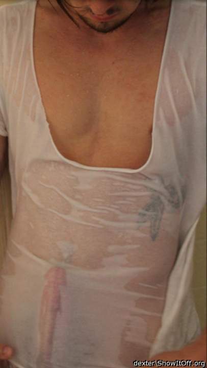Wet T-shirt