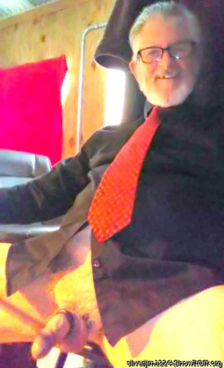red tie